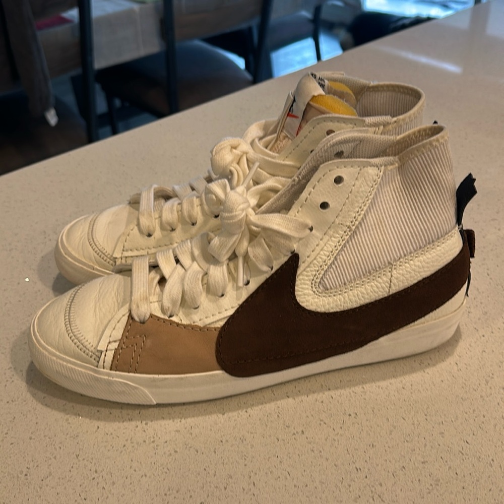 Nike Blazer Mid 77 Jumbo Sail Brown men’s size 12